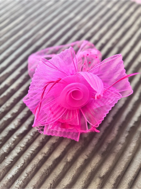 Fascinator main image 4